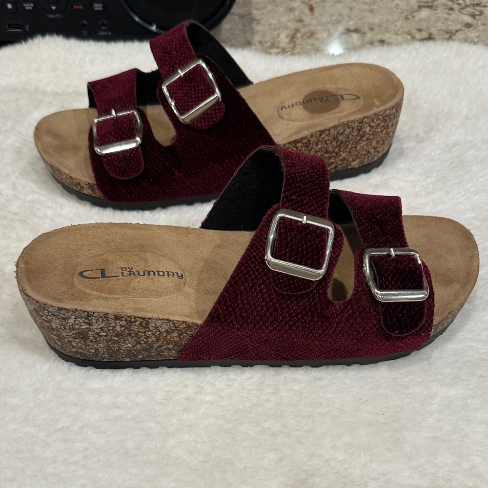 Chinese laundry sandal